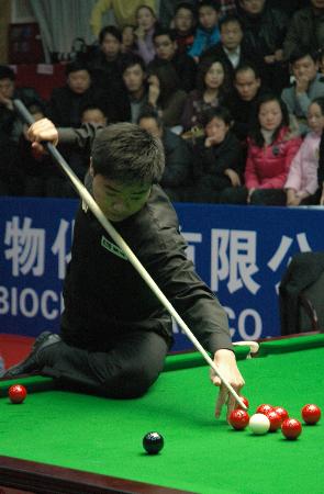 缅怀国家队队友！鲁本-内维斯将拥抱若塔画面纹在小腿