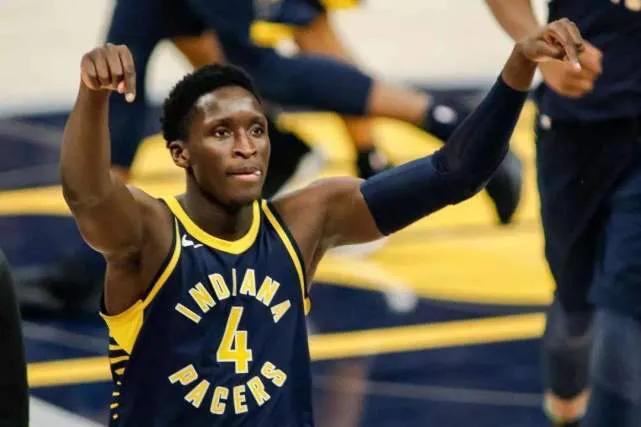 菲利克斯与 菲利克斯与