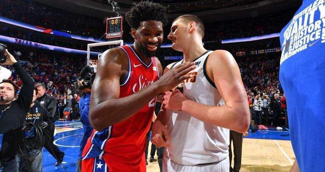 他需要喝点 他需要喝点