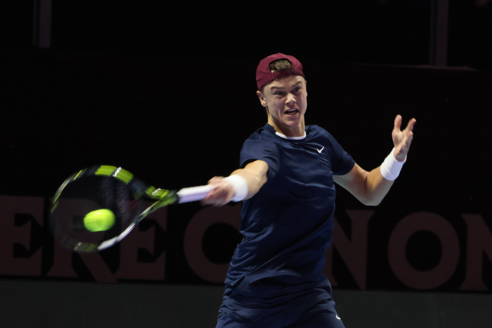 钦文在比赛 钦文在比赛