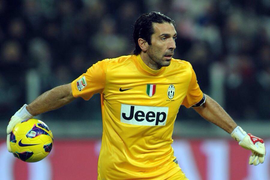 在欧洲足坛 在欧洲足坛