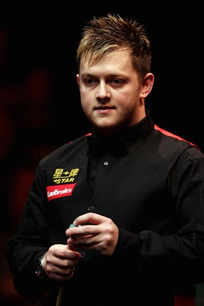 能的莱万 能的莱万