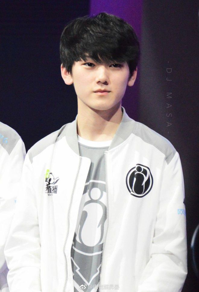 对比多起 对比多起