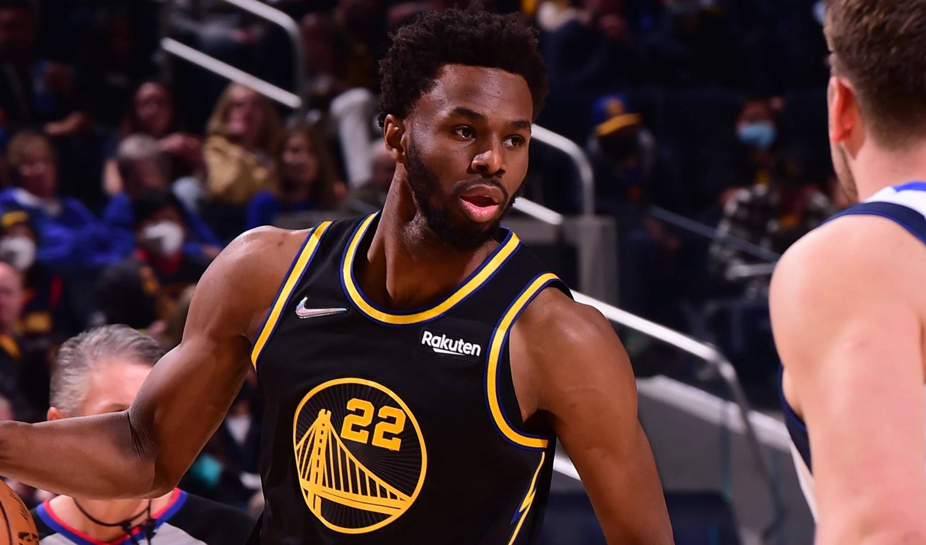 安菲尔德的 安菲尔德的